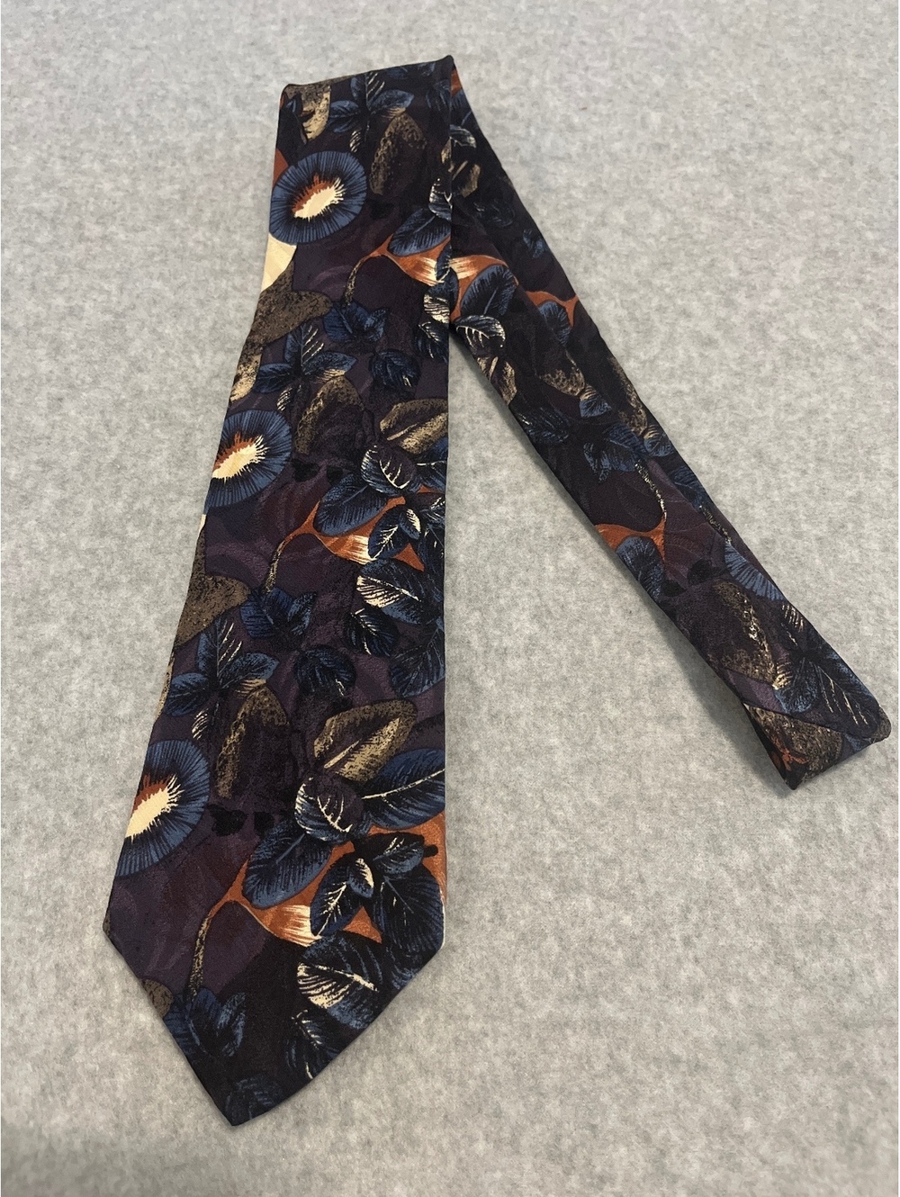 Vintage L’Atelier Floral Print Silk Tie 56”